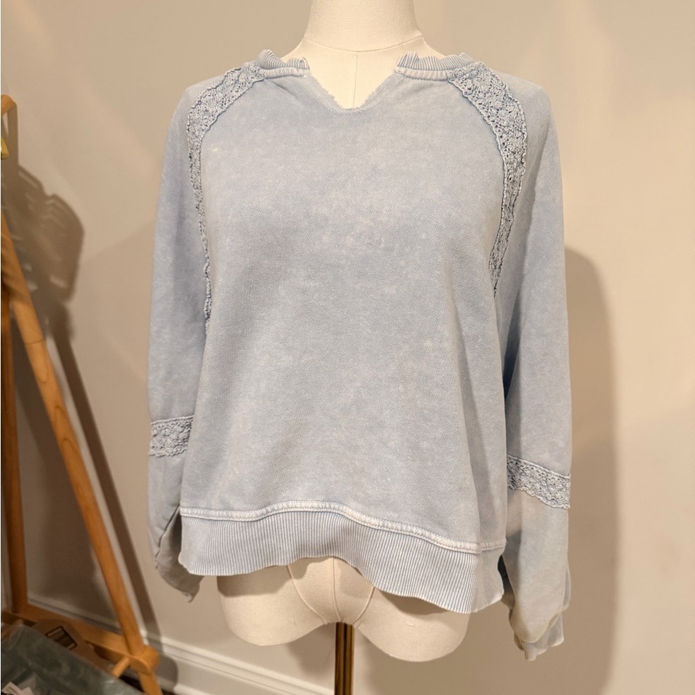 Aerie Light Blue Lace Trim Top